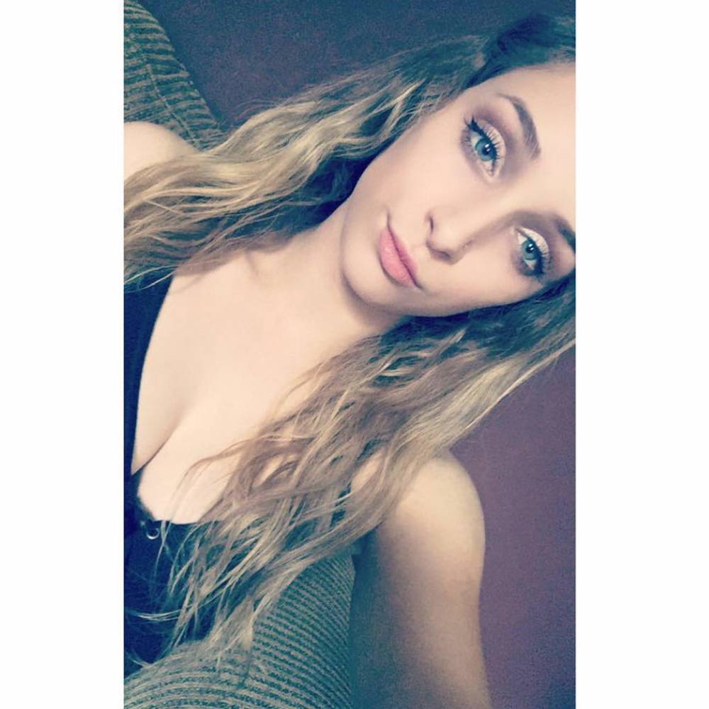 Meet your Posher, Ally