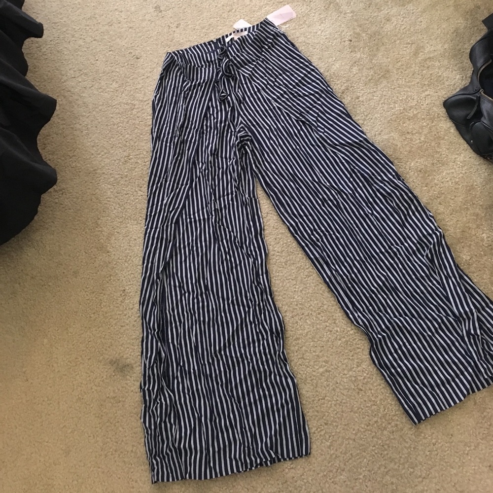 Wide leg pinstripe pants with tie