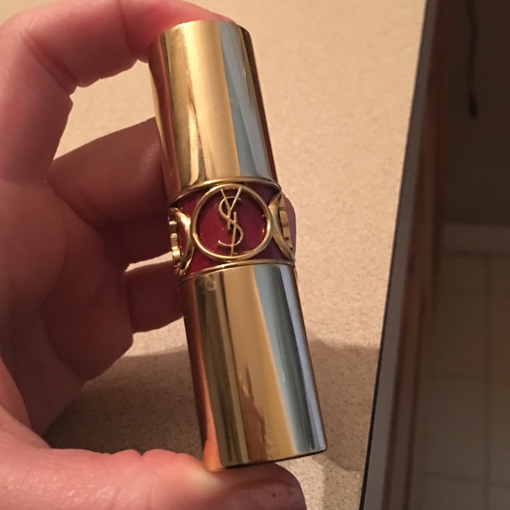 Yves saint laurent lipstick