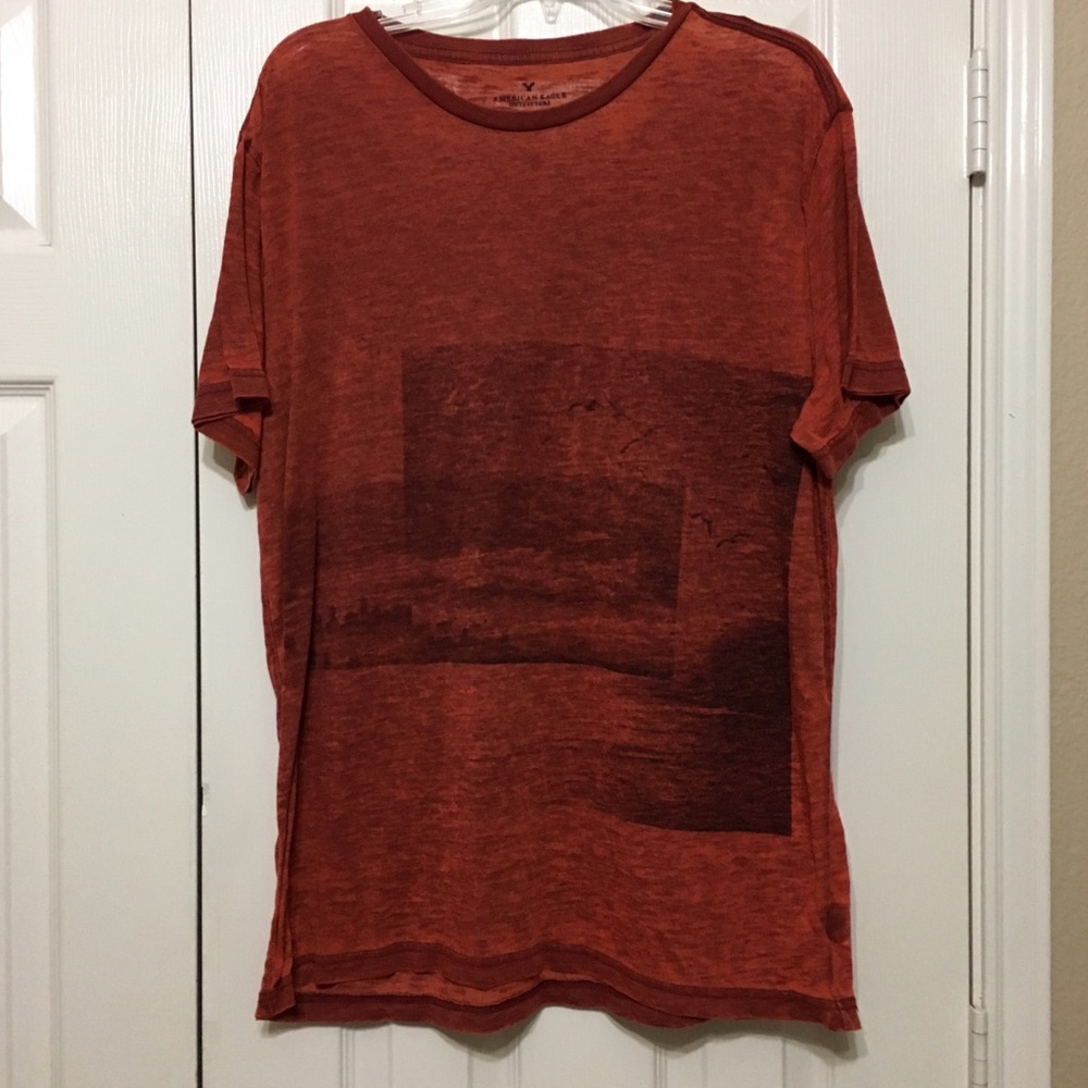 American Eagle Tshirt