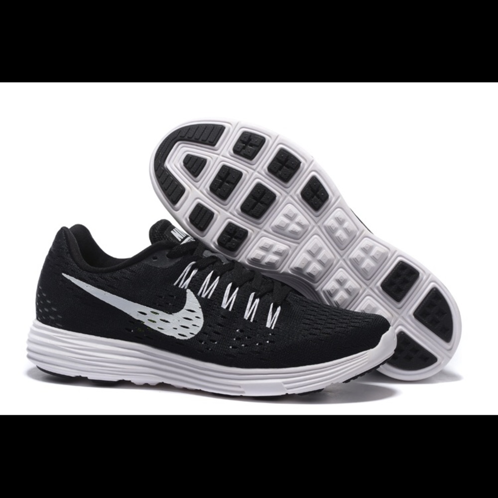 💥Nike Lunarlon Lunartempo shoes