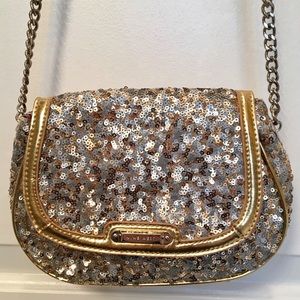 ✨Nine West Silver & Gold Sequin Crossbody