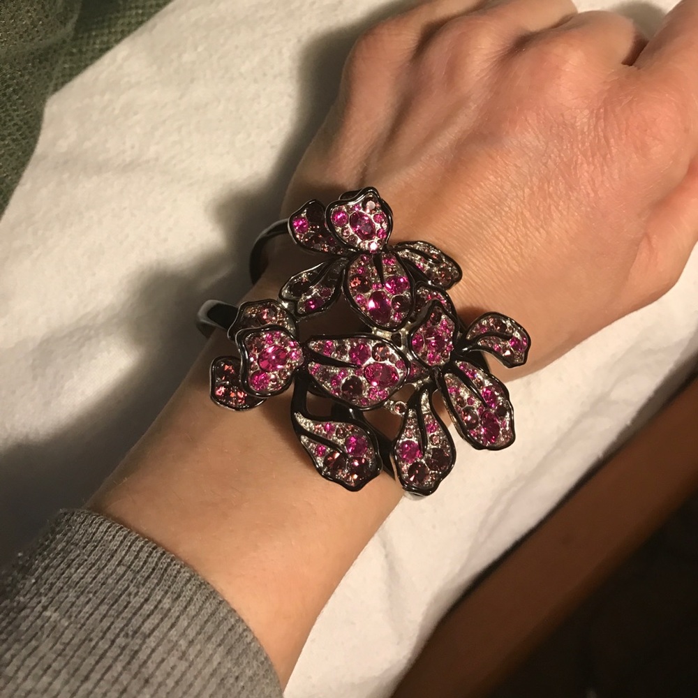 New Kenneth Jay Lane crystal bracelet