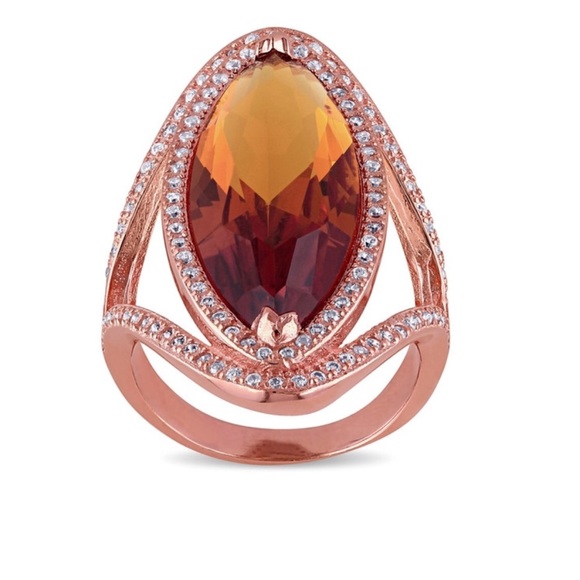 Beautiful Rose Plated Marquise-cut ring💜💜 - Picture 2 of 3