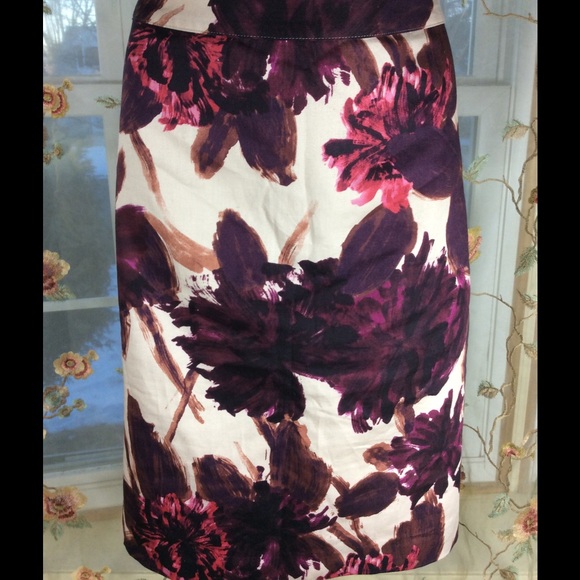 Van Heusen Dresses & Skirts - Van Heusen Studio Skirt