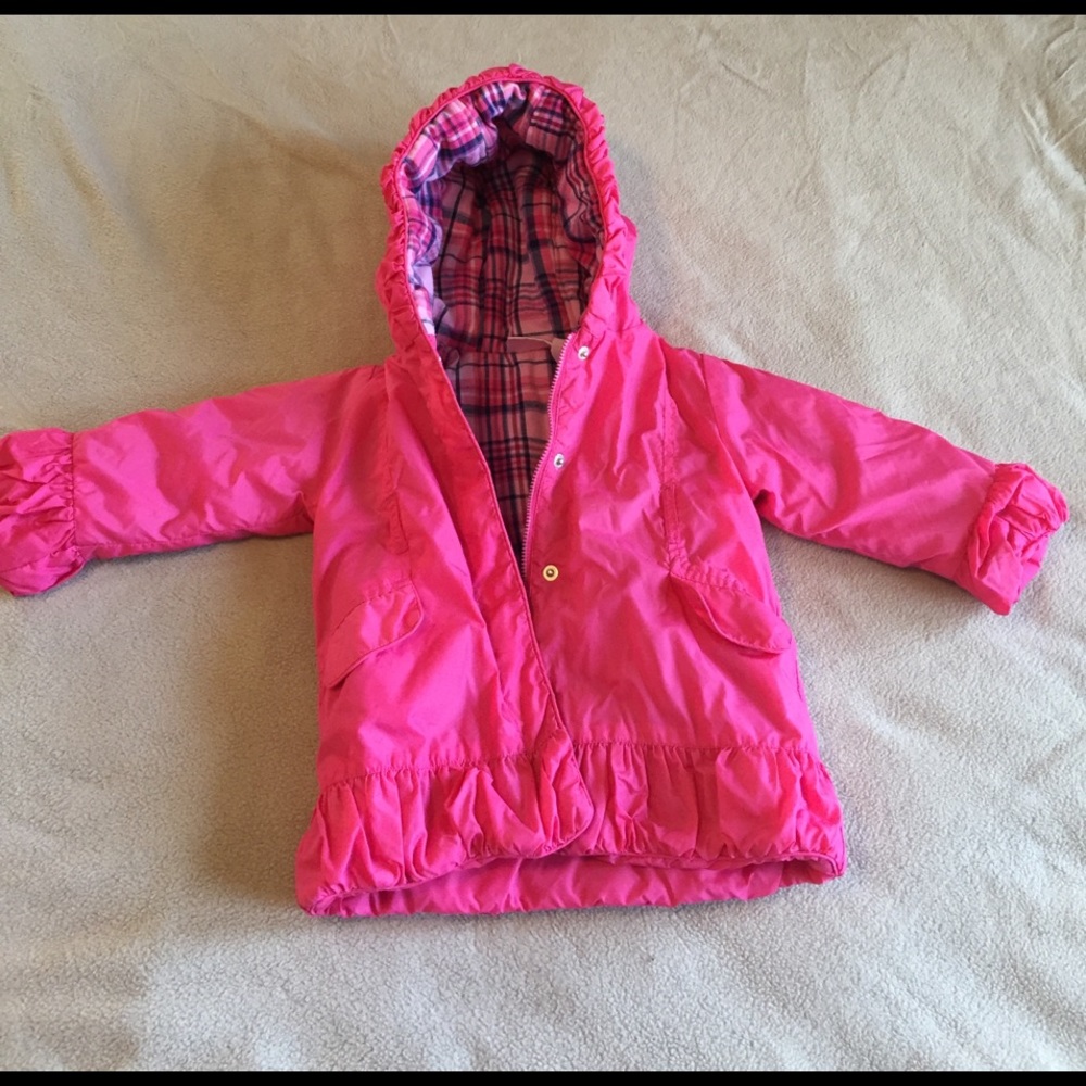 ✨🔴BOGO✨✨2T Water-Resistant Hot Pink Coat