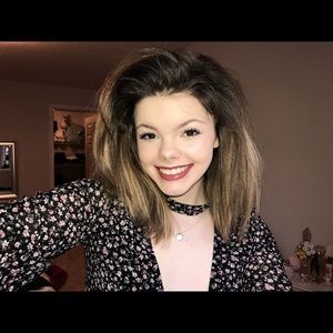 Meet your Posher, Natalie