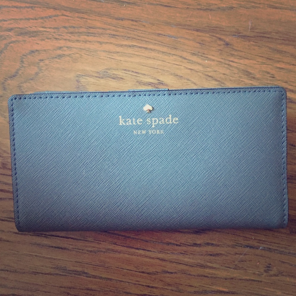 Kate Spade wallet ♠️