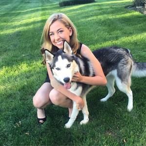 Meet your Posher, Claire