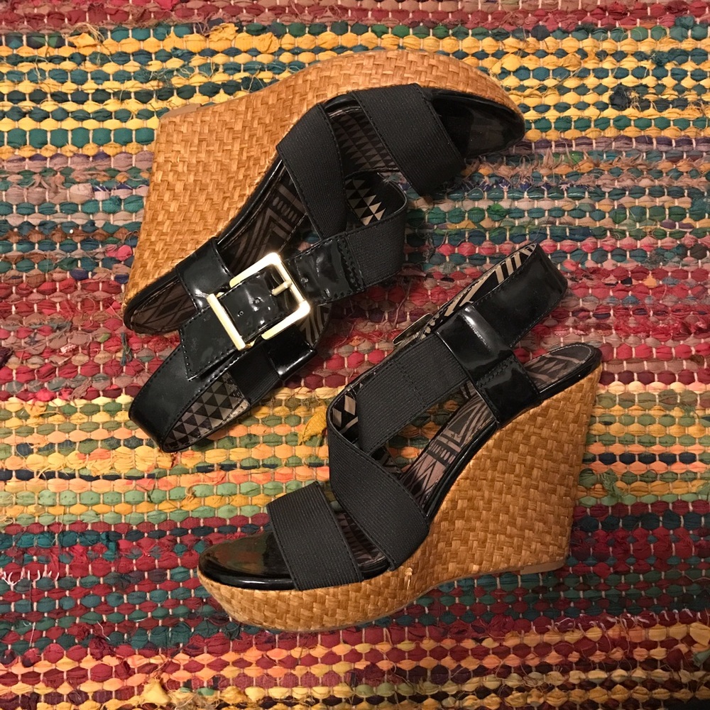 Jessica Simpson wedges