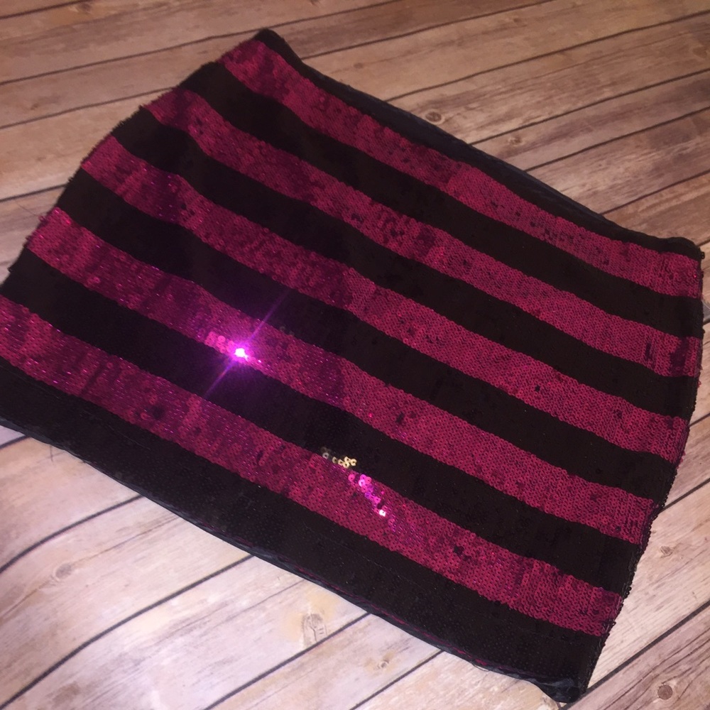 NWT 🛍1X skirt