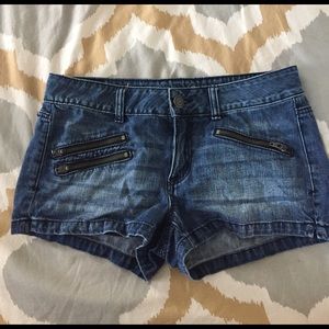 American Eagle size 6