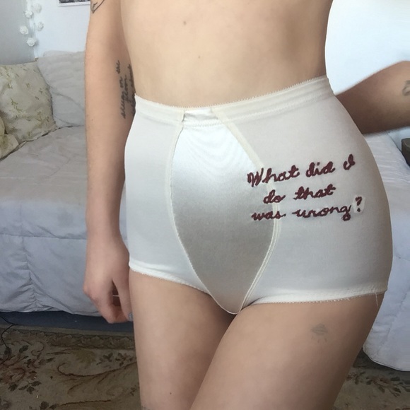 SOLD Vintage High Waist Embroidered Panties - Picture 1 of 2