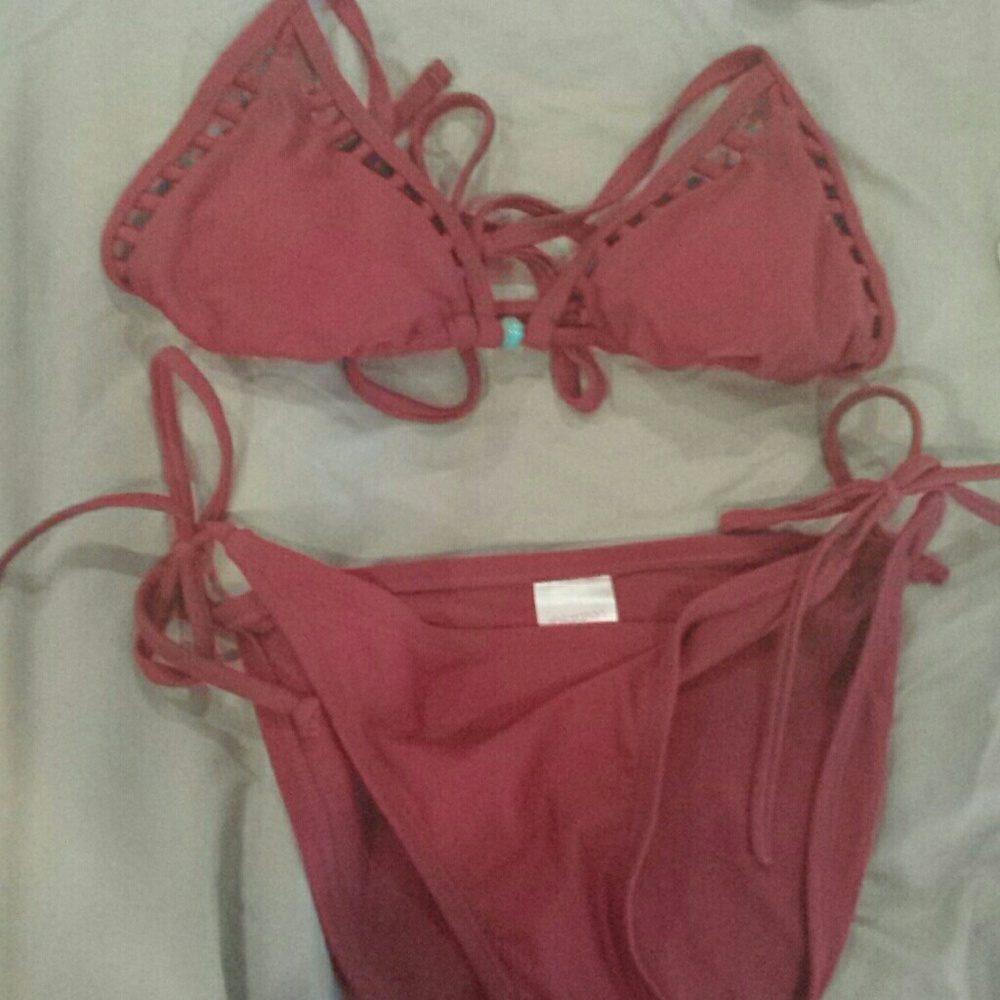 Bathing suit
