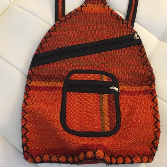 Handmade Peruvian backpack - Picture 2 of 5
