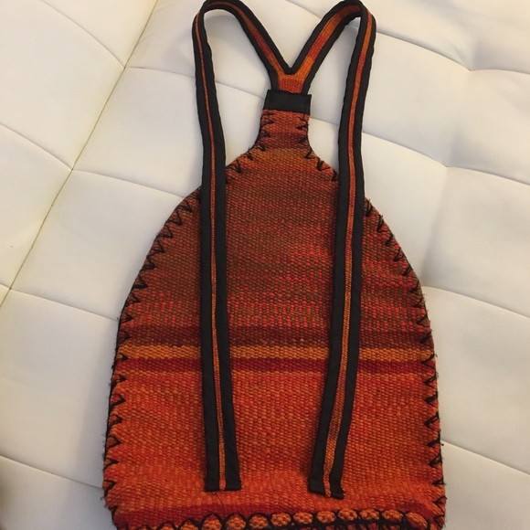 Handmade Peruvian backpack - Picture 3 of 5