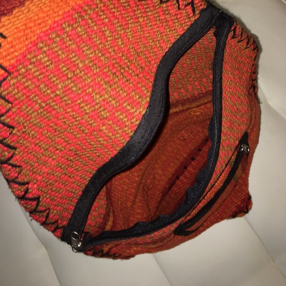 Handmade Peruvian backpack - Picture 4 of 5