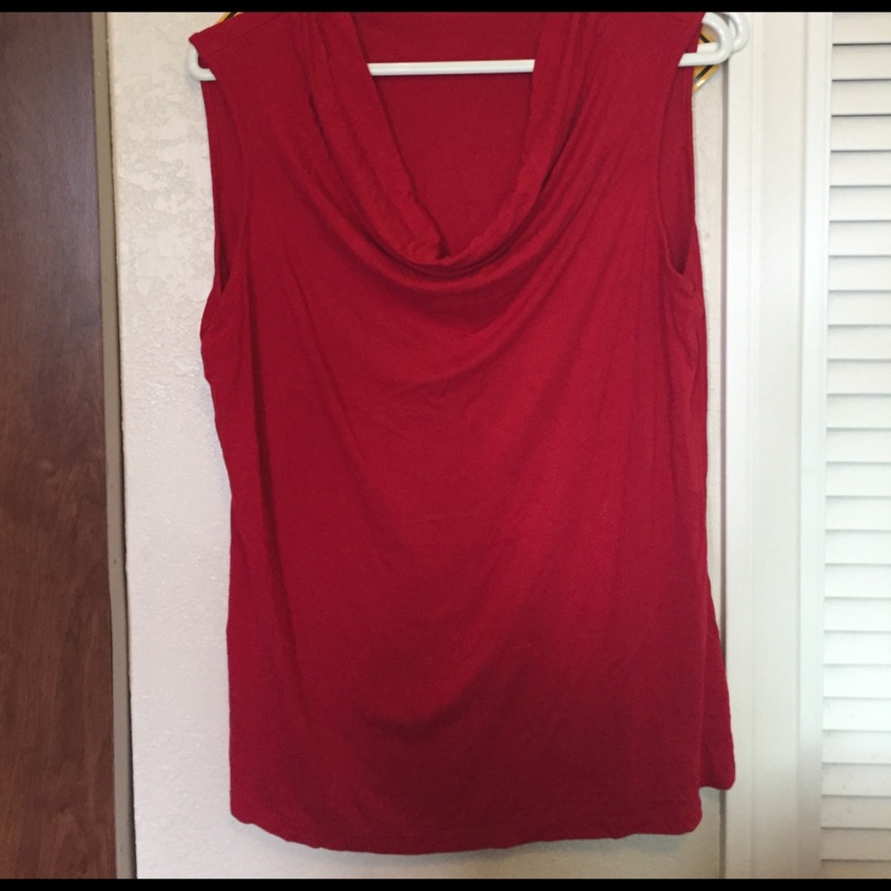 Red t shirt