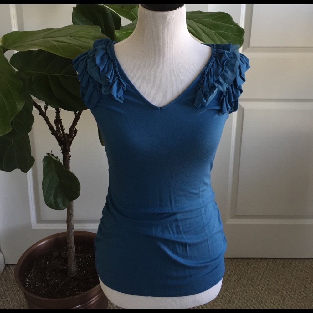 [EXPRESS] Dressy Sleeveless Top