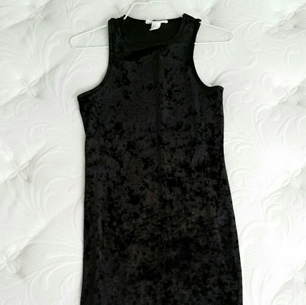 Forever 21 Velvet Midi Dress