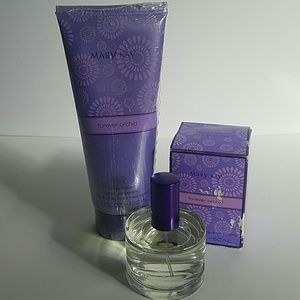 New Mary Kay Forever Orchid Toilette - Body Lotion