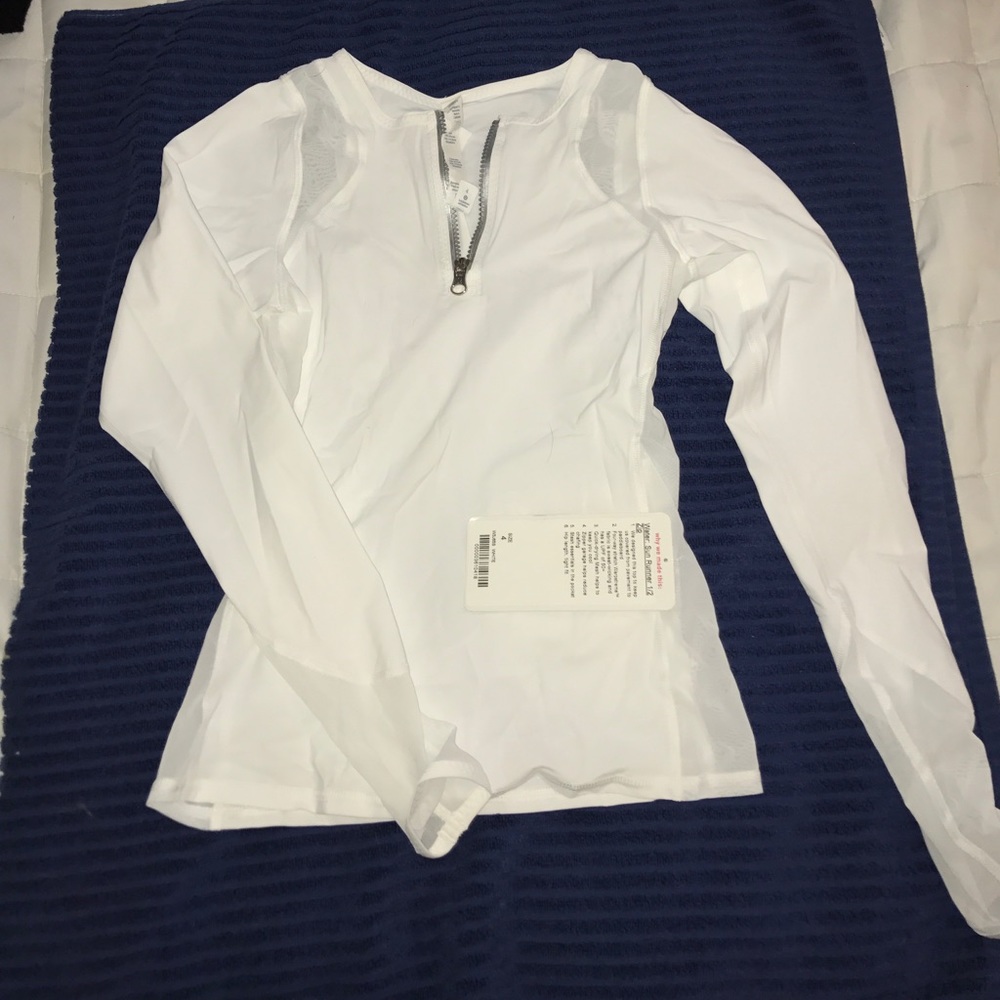Lululemon water: sun runner 1/2 zip NWT