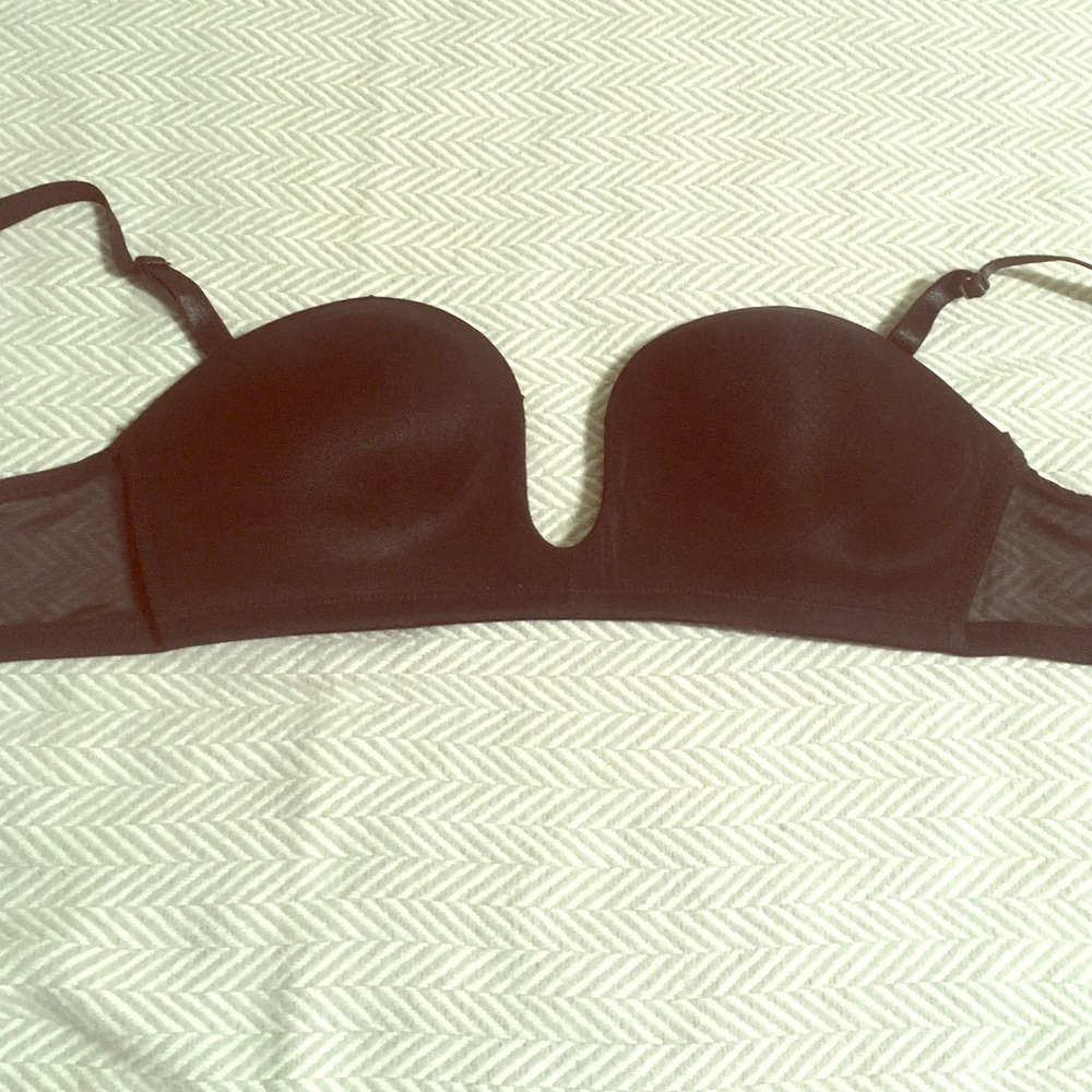 BLOWOUT SALE!!! Black padded bra/strapless bra!