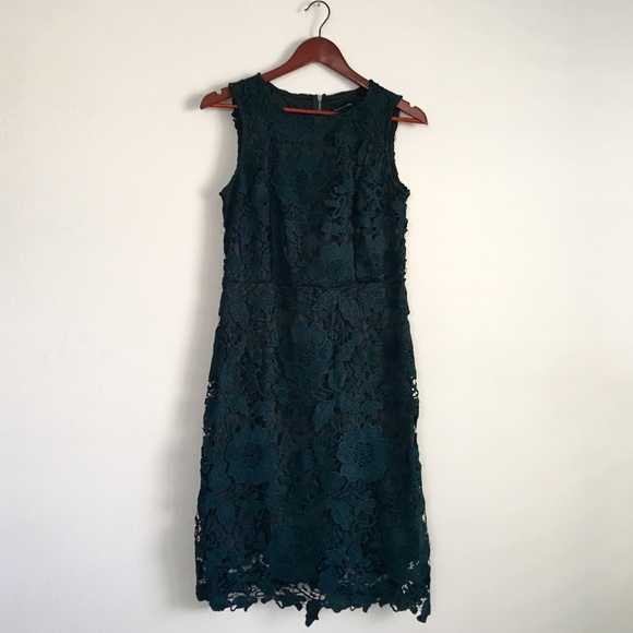 🚫SOLD🚫Lace Dress - Picture 2 of 6