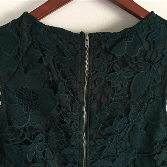 🚫SOLD🚫Lace Dress - Picture 5 of 6