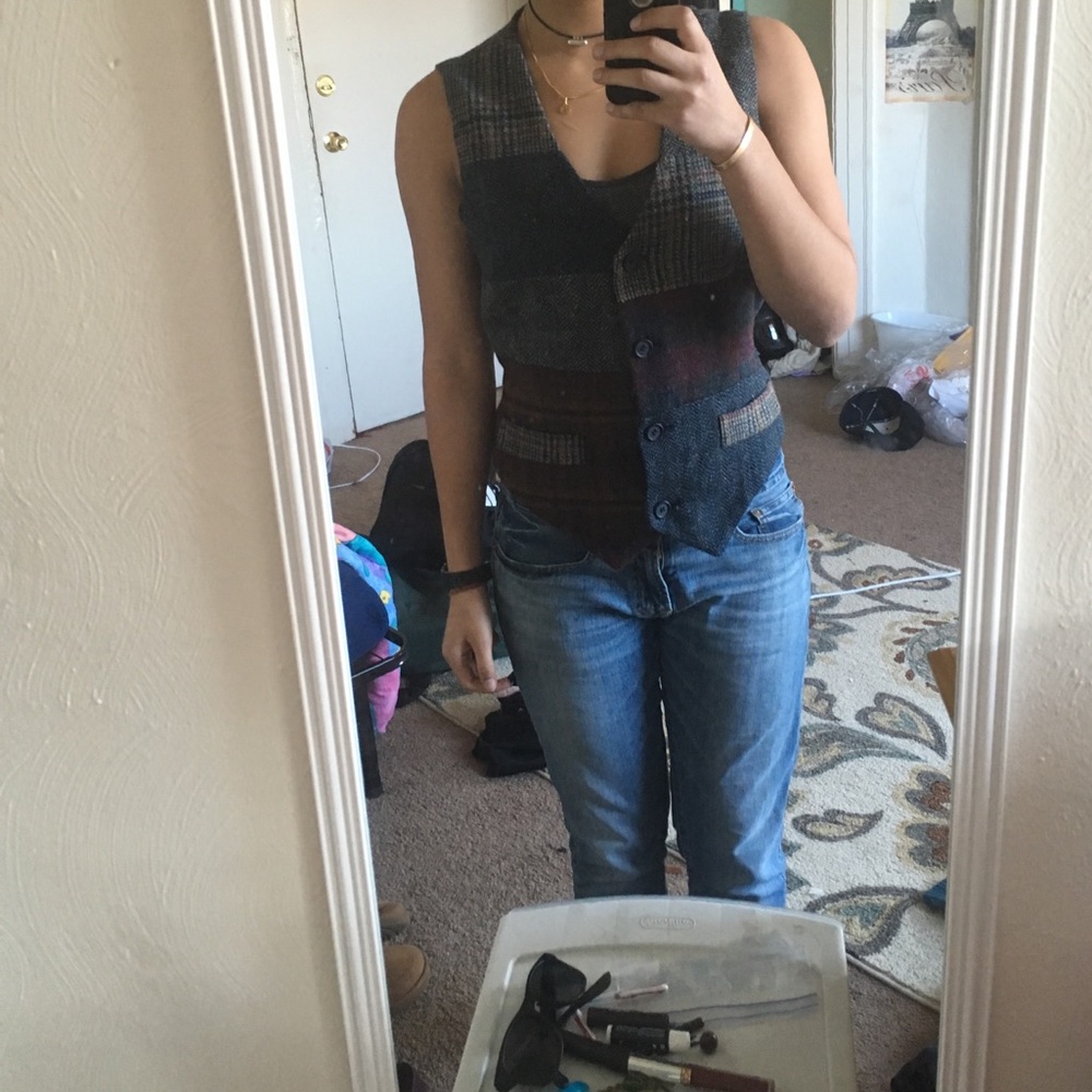 Sleeveless Vest