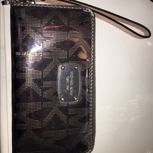 Michael Kors Wallet/Wristlet