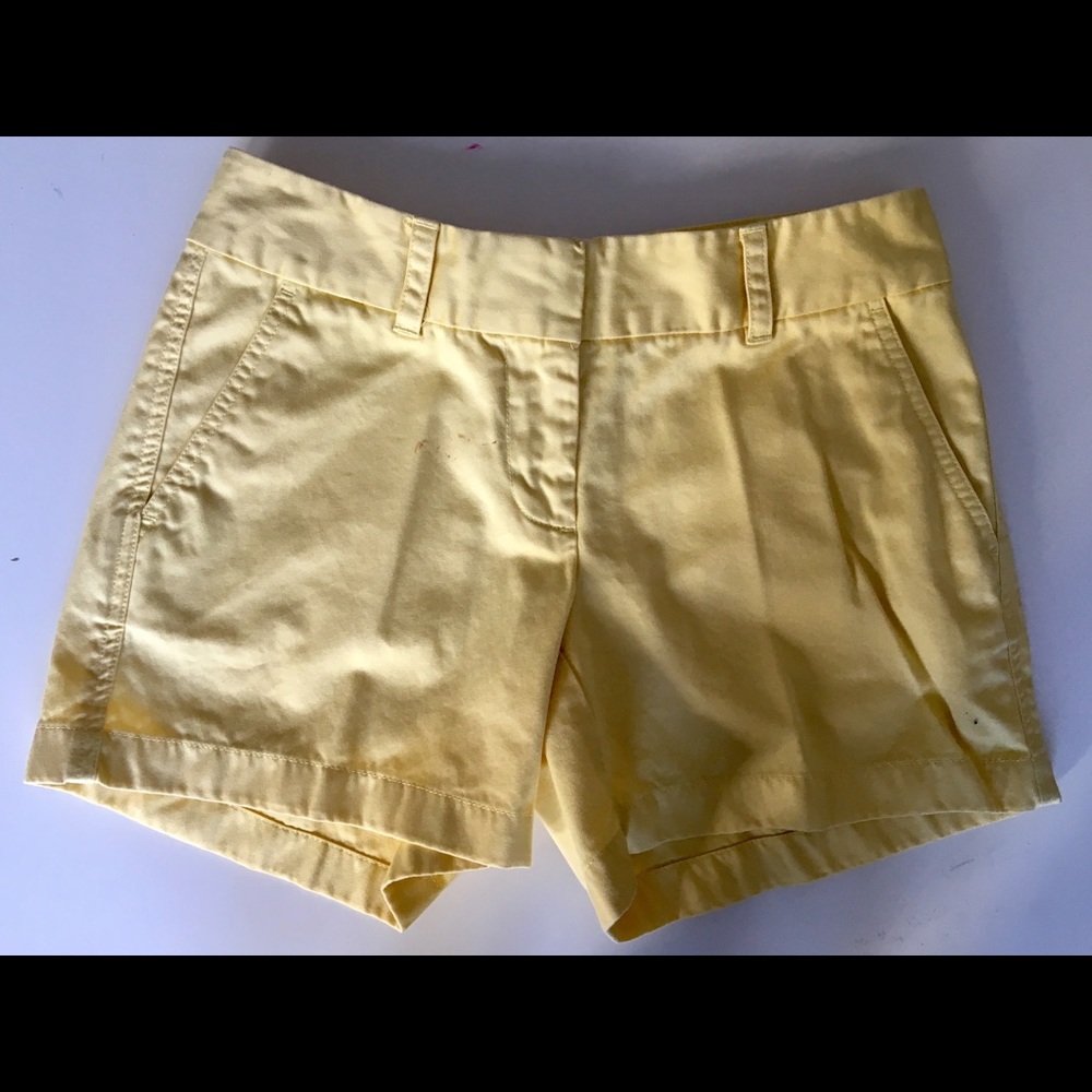 Vineyard vines 3 1/2 inch shorts