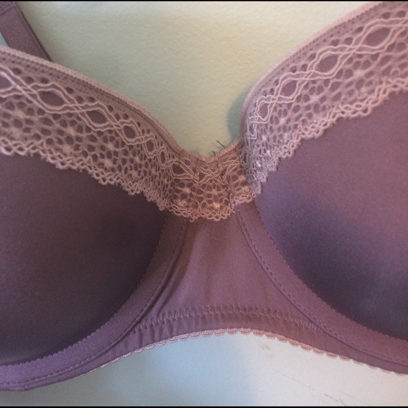 Bra - Picture 3 of 4