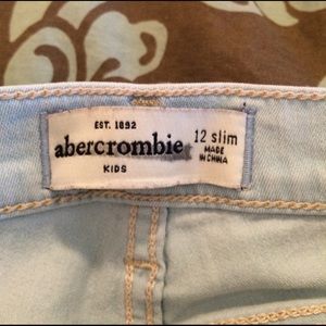 One pair girls slim jeans Abercrombie 12