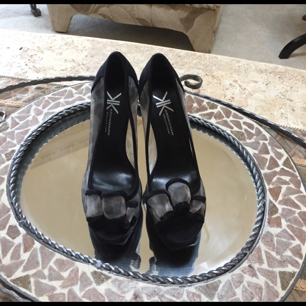 Kardashian kollection heels