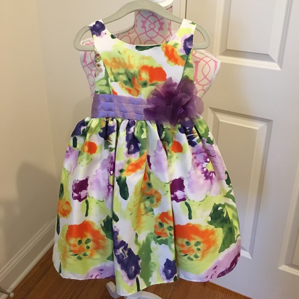 Girls size 5 Dress