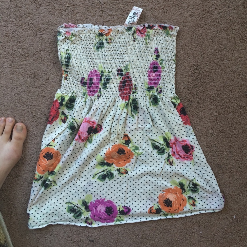 Strapless Flower Top