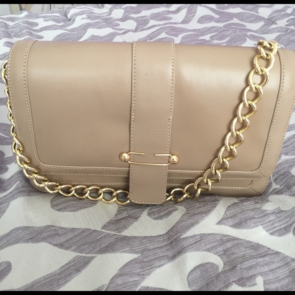 Tan Leather Bag with Gold Handle Chain