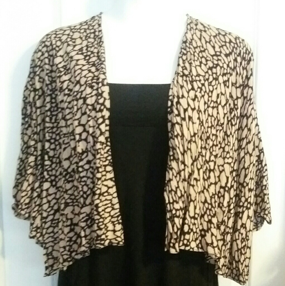 SOLD Apt. 9 Animal Print Top