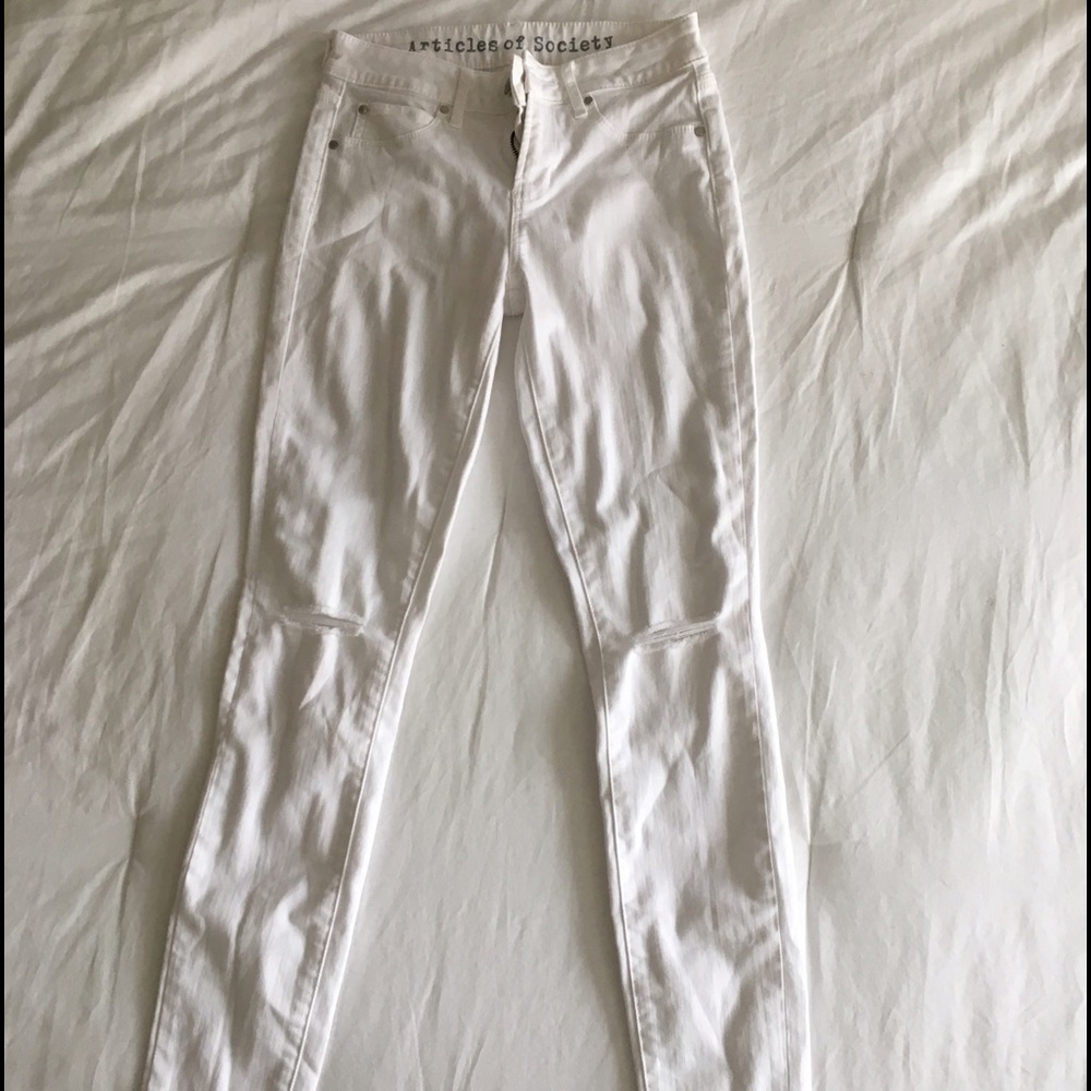 Articles of Society distressed jeans size 25