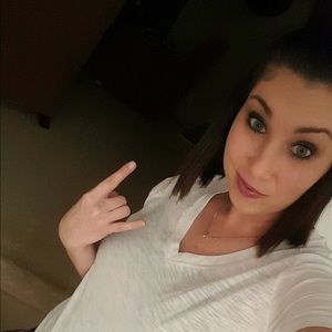 Meet your Posher, Katelyn