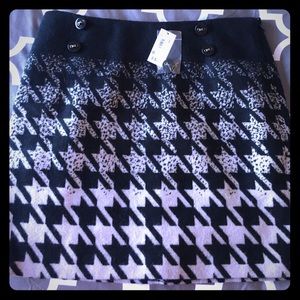 Limited skirt NWT