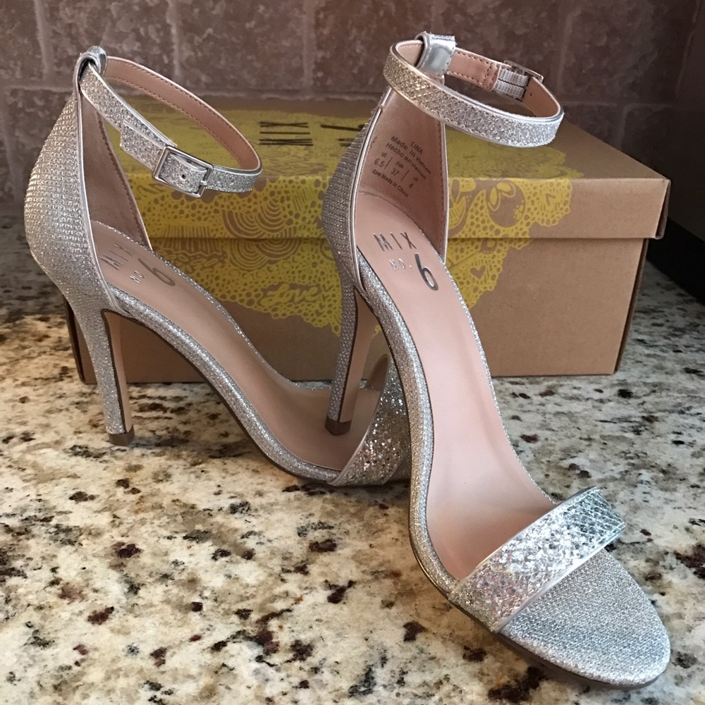 Mix No. 6 glitter Lima heels