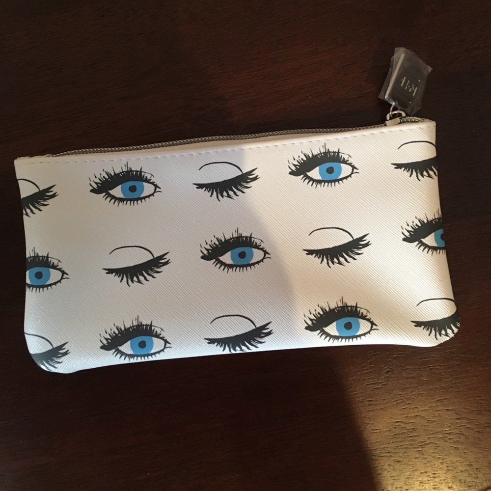 Makeup bag