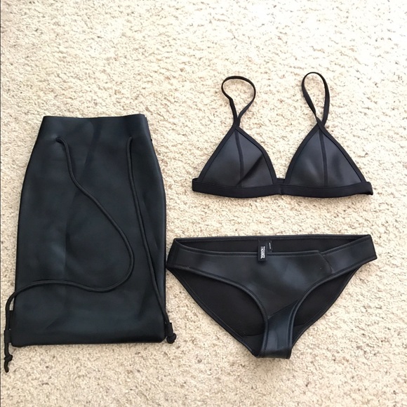 Triangl and Nasty gal bathing suit bundle! - Picture 3 of 4