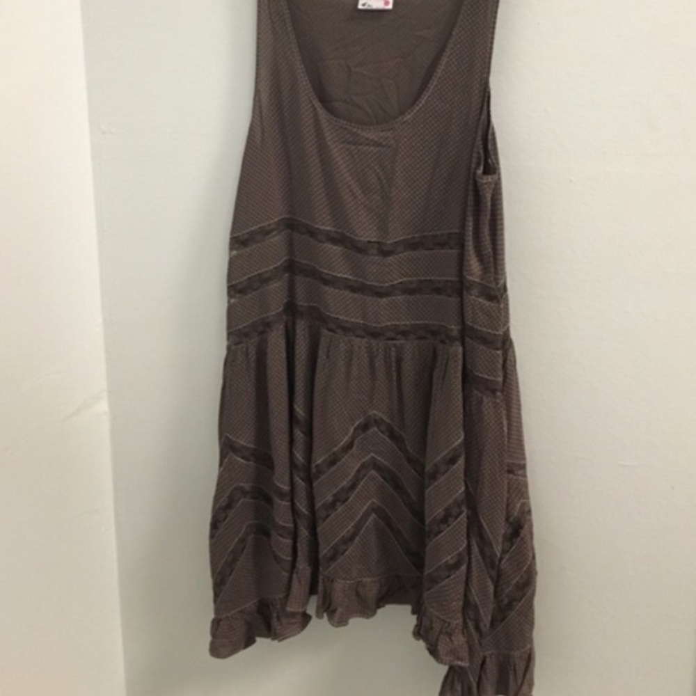 Free People Lace & Voile trapeze tank slip. XS