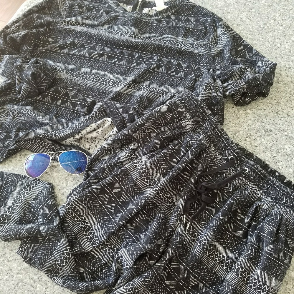 H&M Black Printed Jogger Set Size L