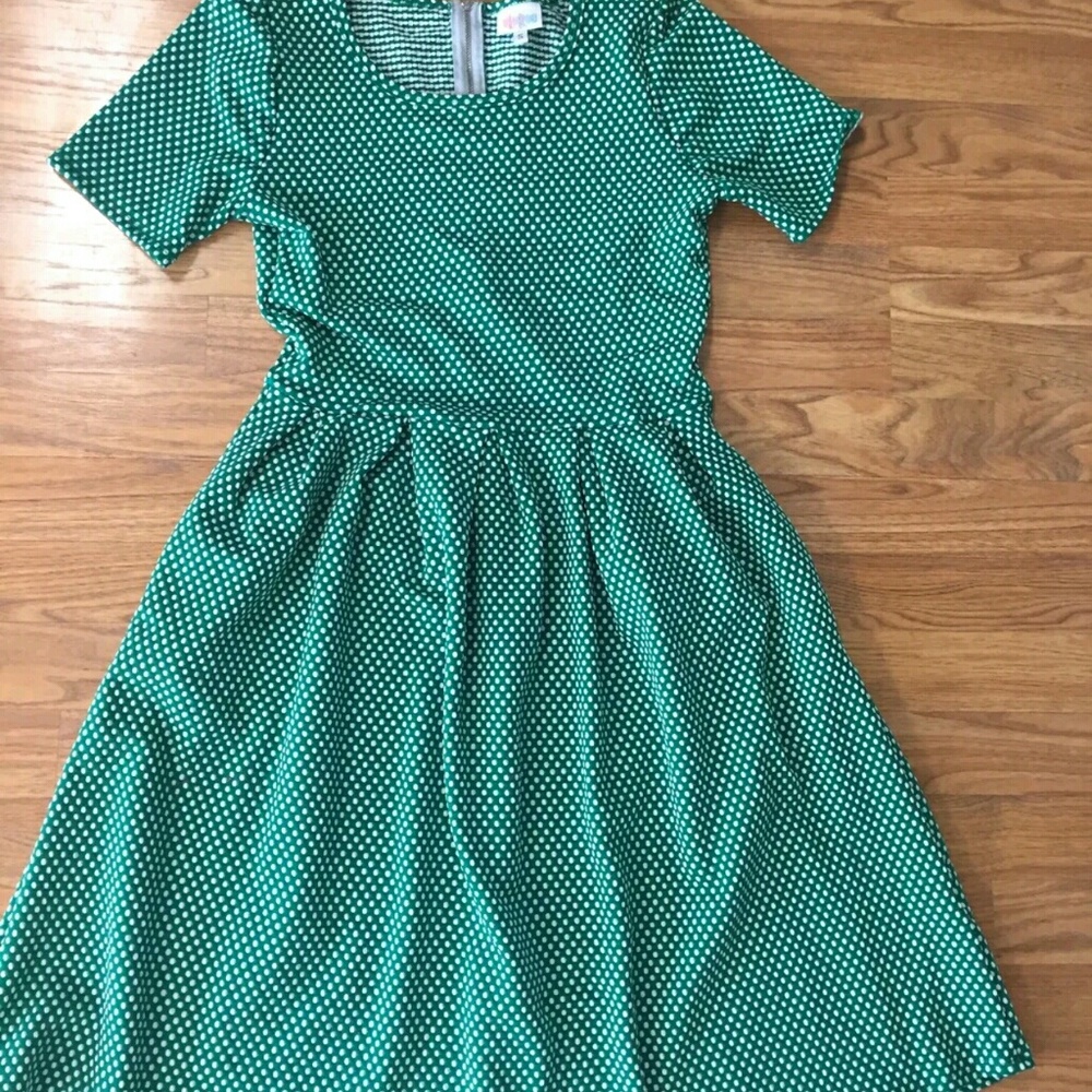 ISO: Green with white polka dots Amelia