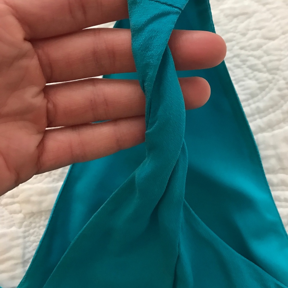 Silk Banana Republic classy top - Picture 2 of 4