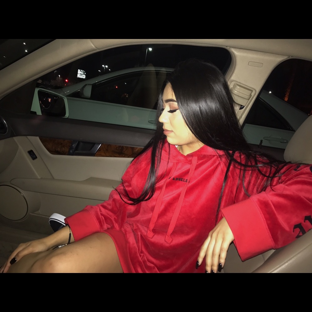 Meet your Posher, Paloma